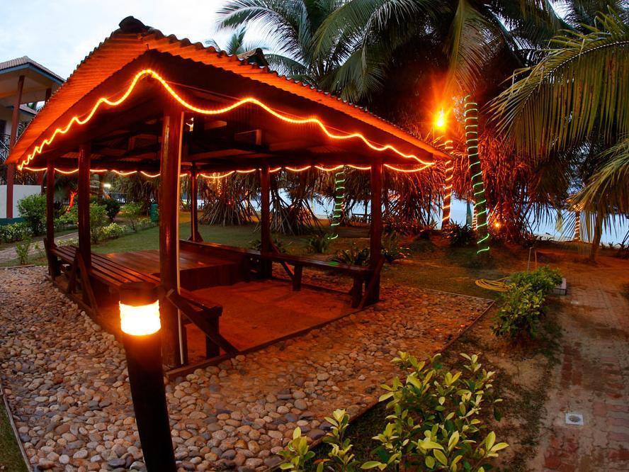 Отель The Qamar Paka, Terengganu Экстерьер фото